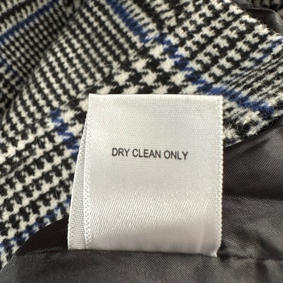 Charlotte Russe houndstooth faux fur hooded coat - Picture 8 of 8